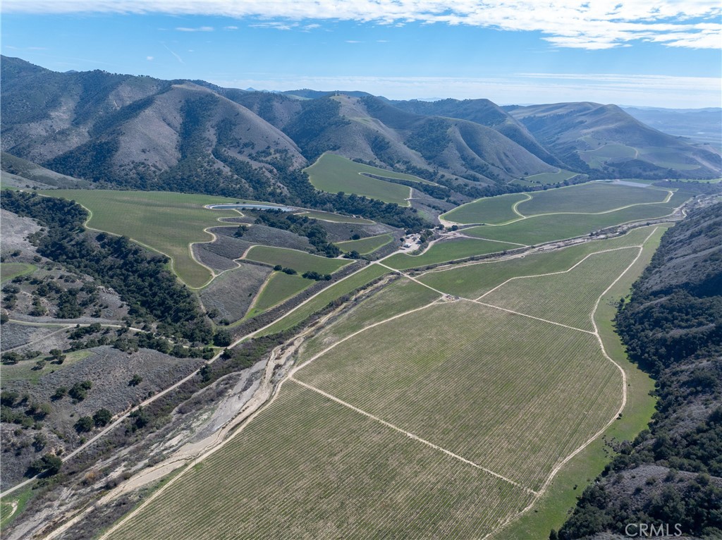 2200 White Rock Lane