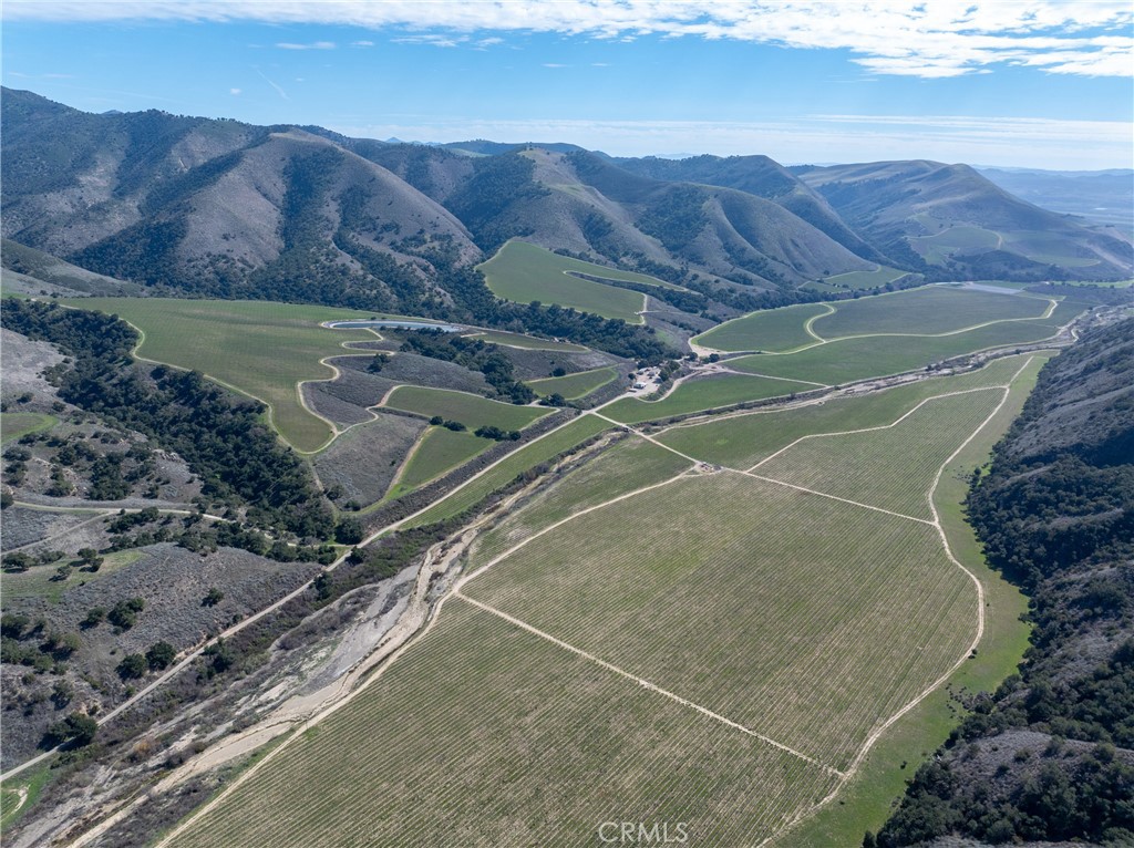 2200 White Rock Lane