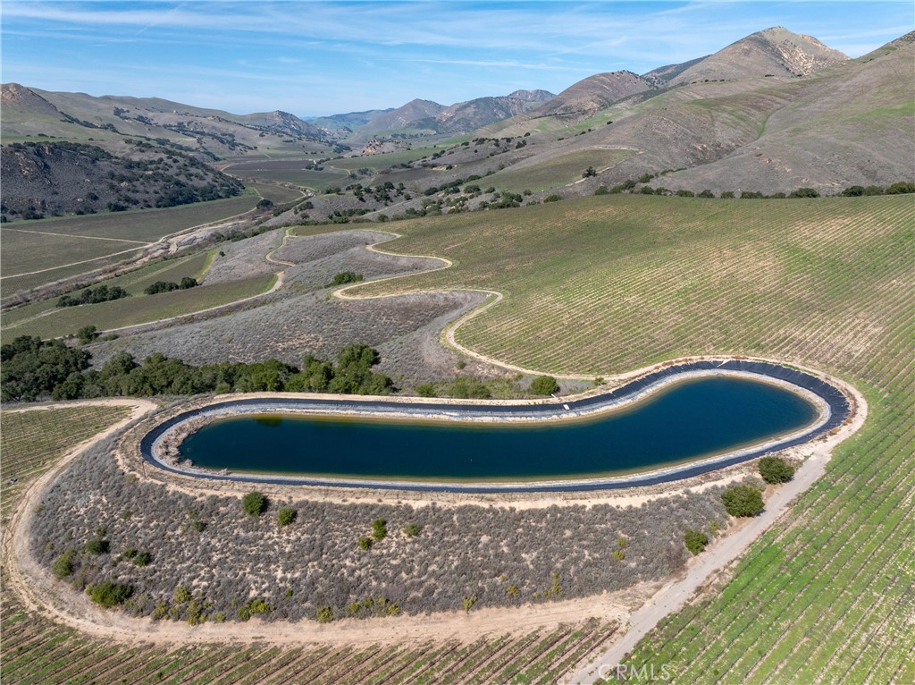 2200 White Rock Lane