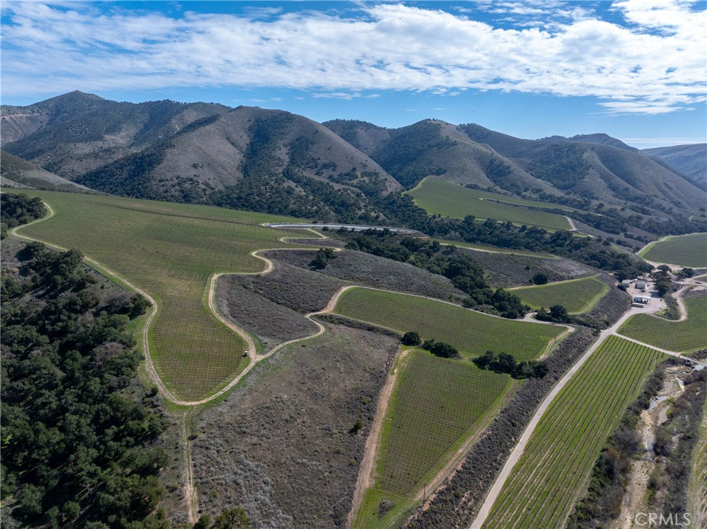 2200 White Rock Lane