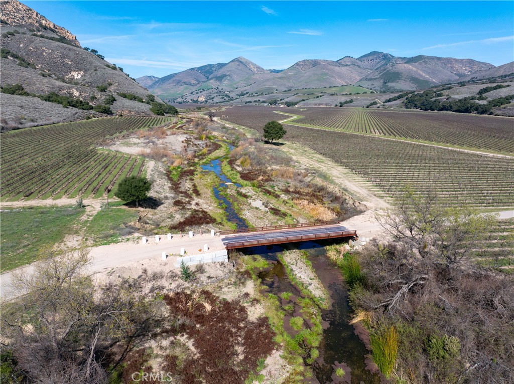 2200 White Rock Lane