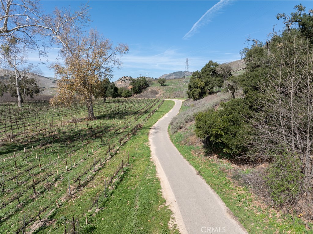 2200 White Rock Lane