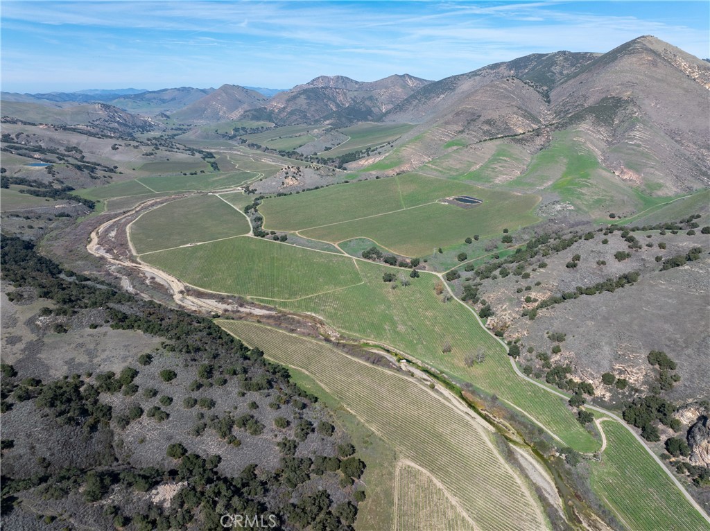 2200 White Rock Lane