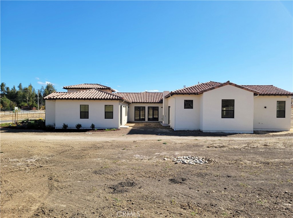 8716 San Rafael Road