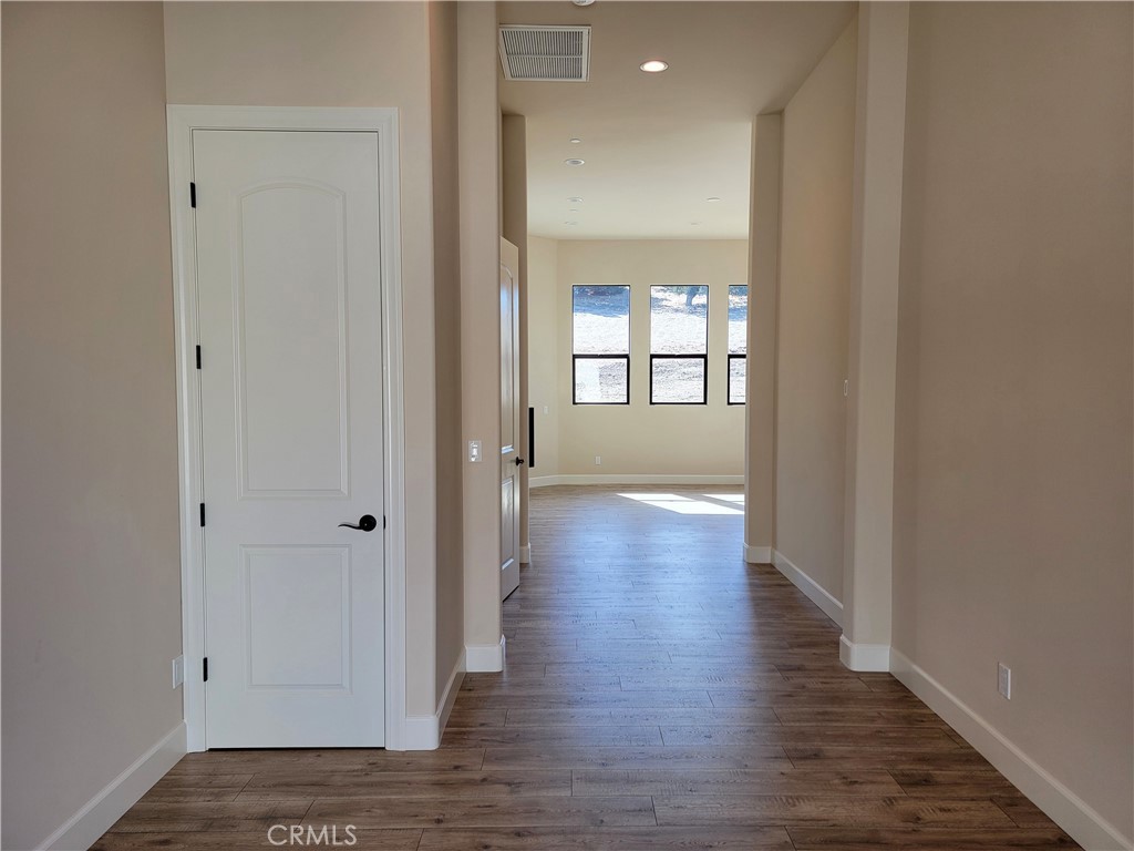 8716 San Rafael Road