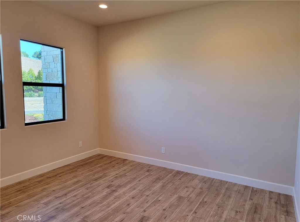 8716 San Rafael Road