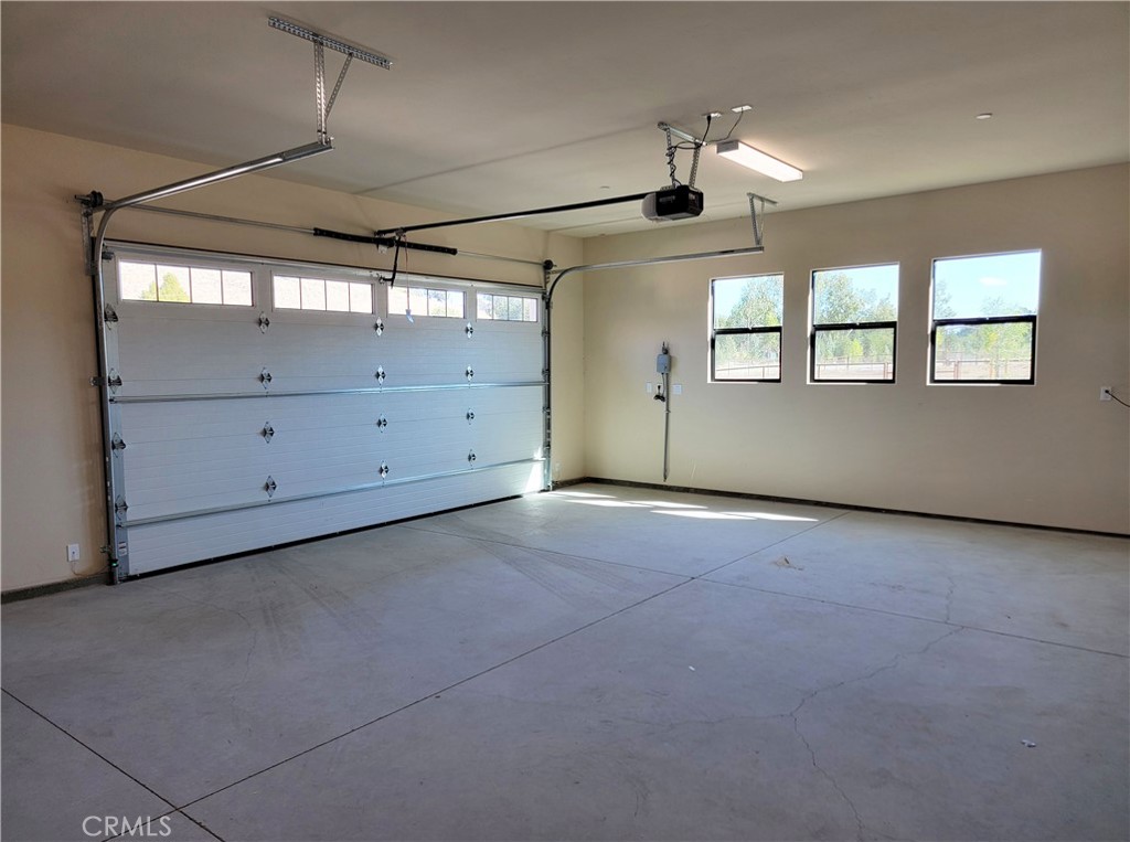 8716 San Rafael Road