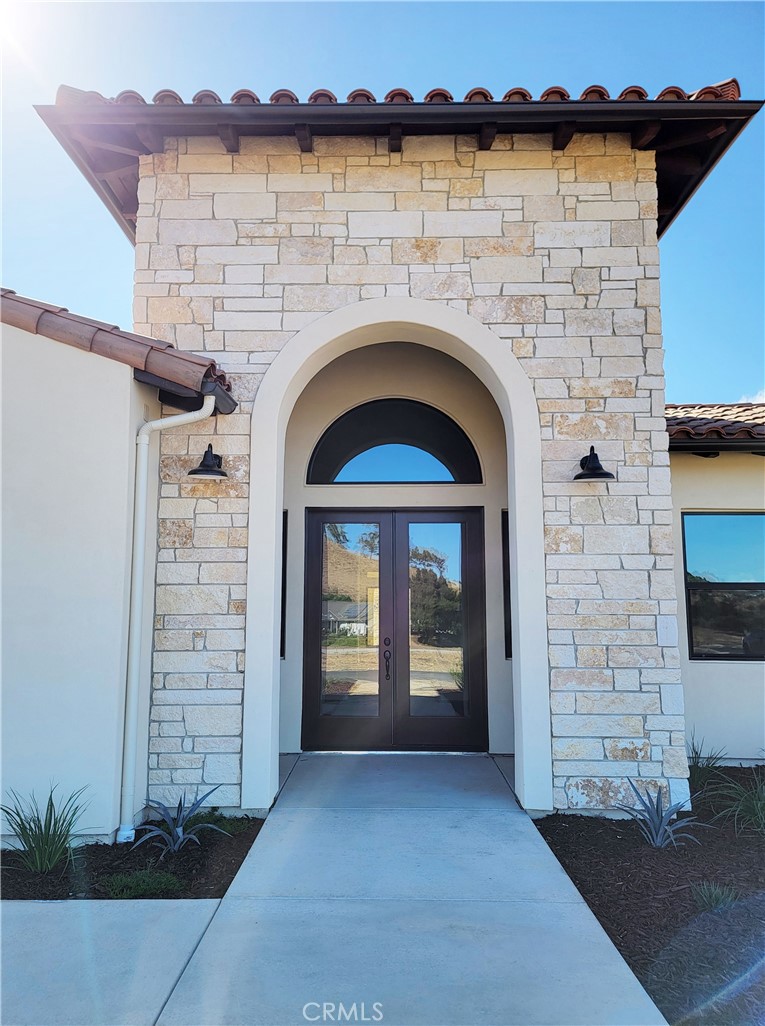 8716 San Rafael Road