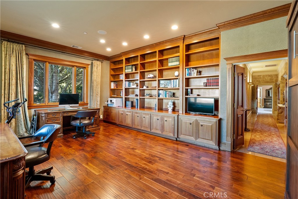 5315 El Pomar Drive