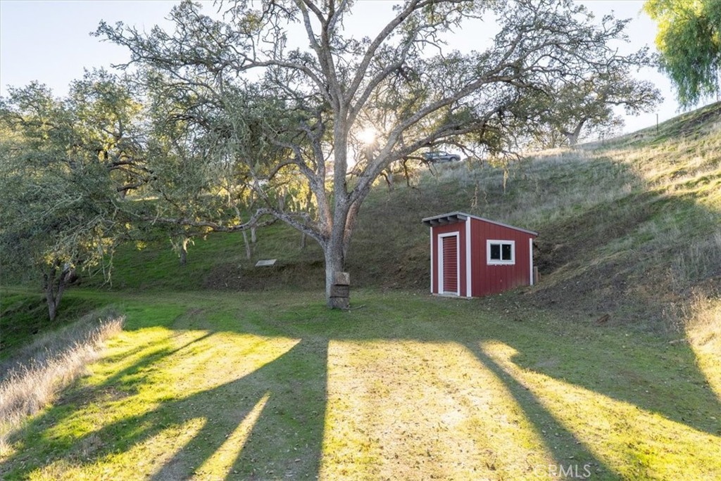 7975 Nacimiento Lake Drive