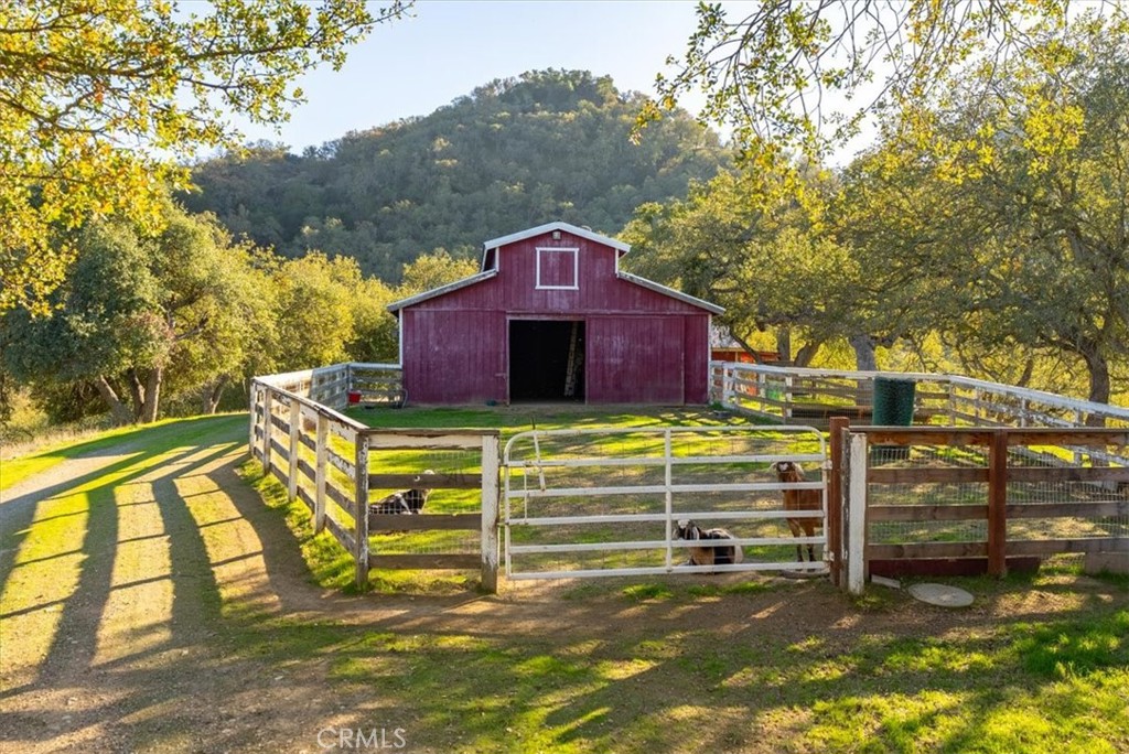 7975 Nacimiento Lake Drive