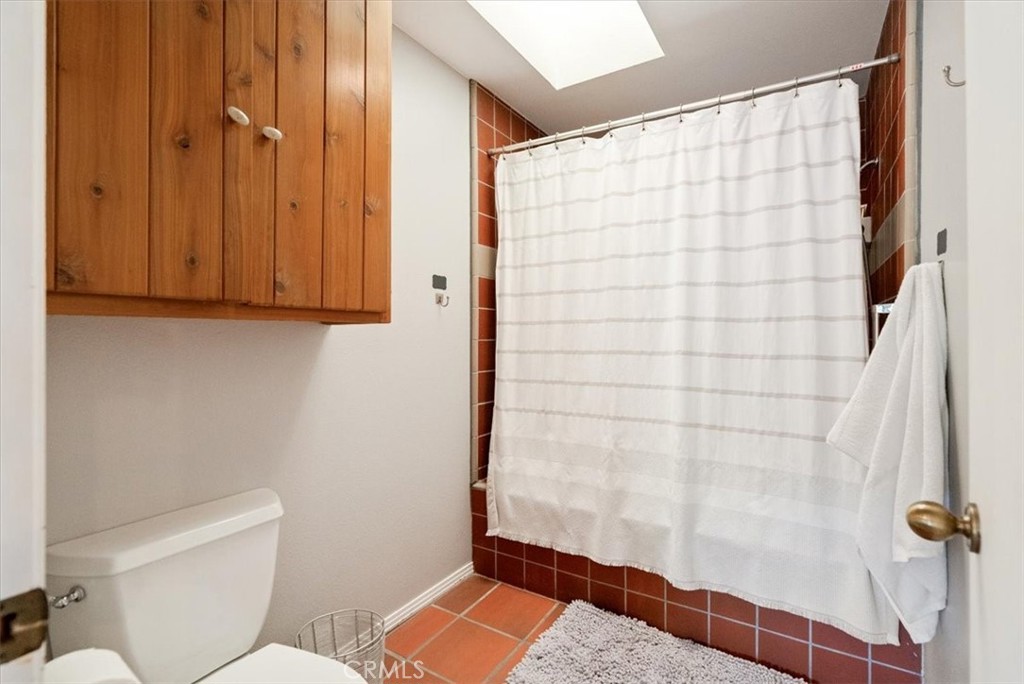 7975 Nacimiento Lake Drive