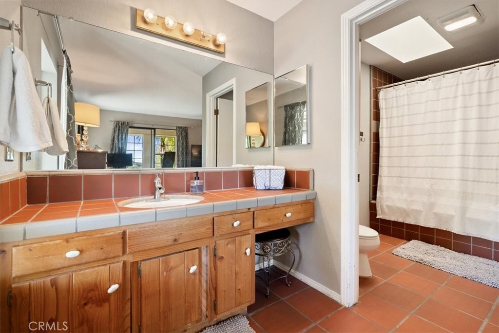 7975 Nacimiento Lake Drive