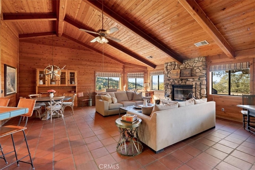 7975 Nacimiento Lake Drive