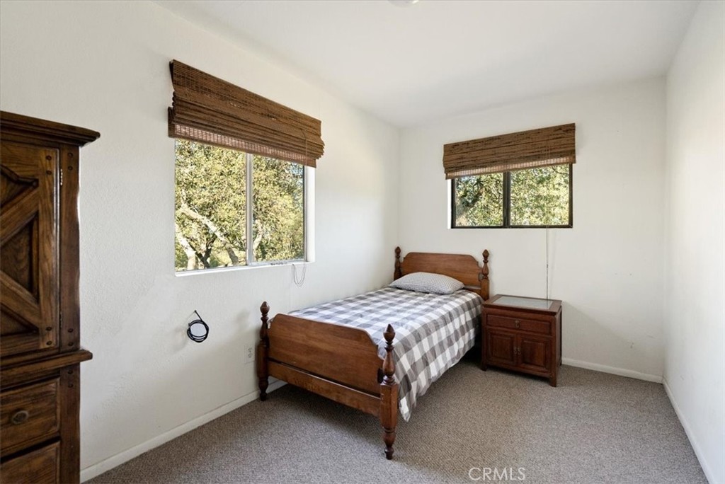 7975 Nacimiento Lake Drive