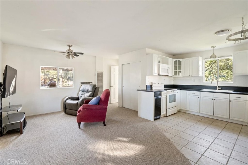 7975 Nacimiento Lake Drive