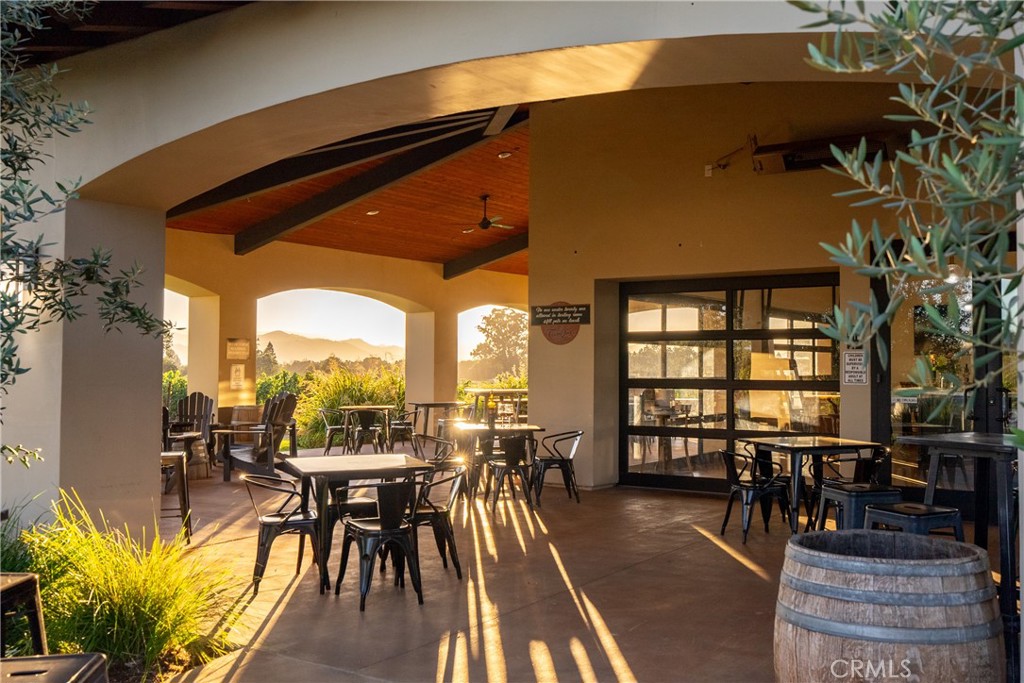 2143 Buena Vista Avenue