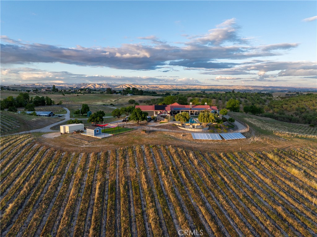 2325 Bella Tierra