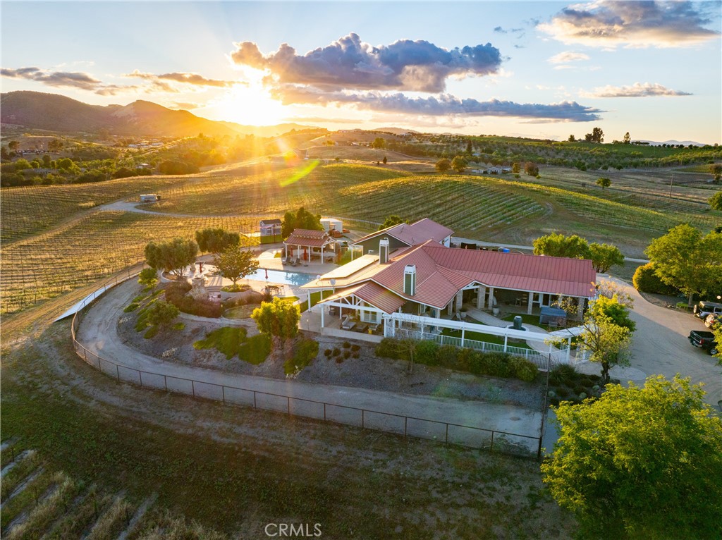 2325 Bella Tierra