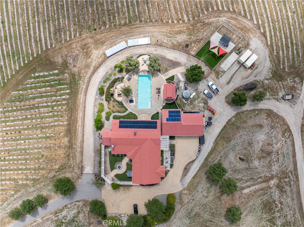 2325 Bella Tierra