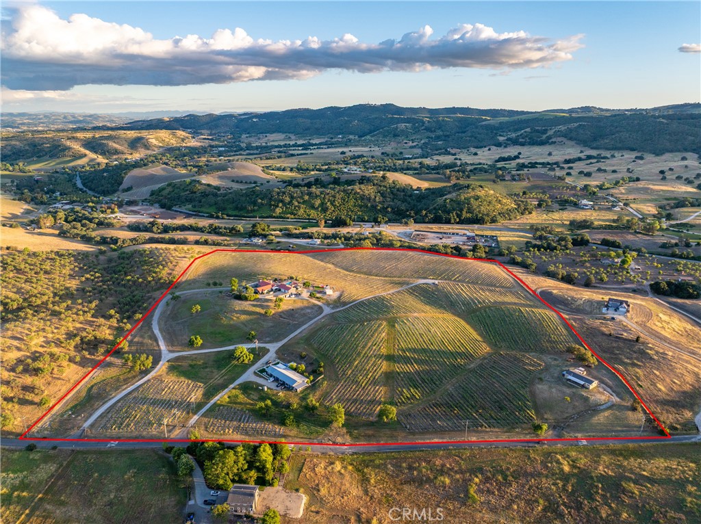 2325 Bella Tierra