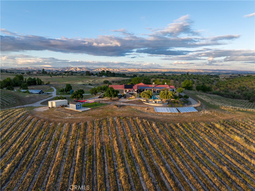 2325 Bella Tierra