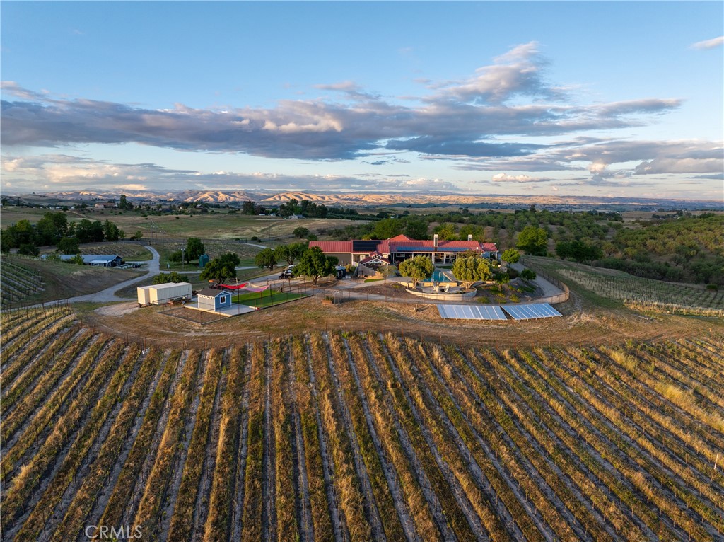 2325 Bella Tierra