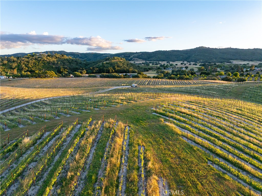 2325 Bella Tierra