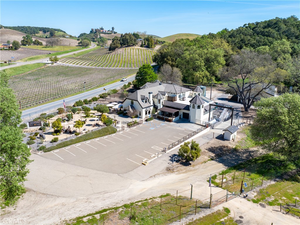 2720 Oak View