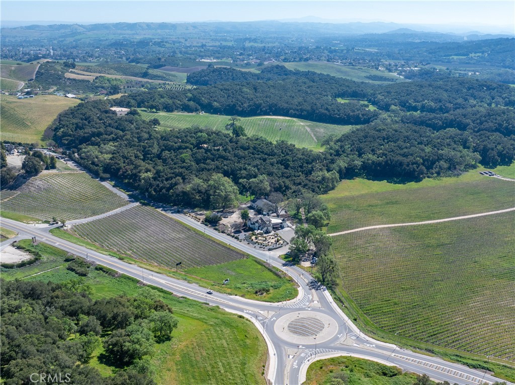 2720 Oak View