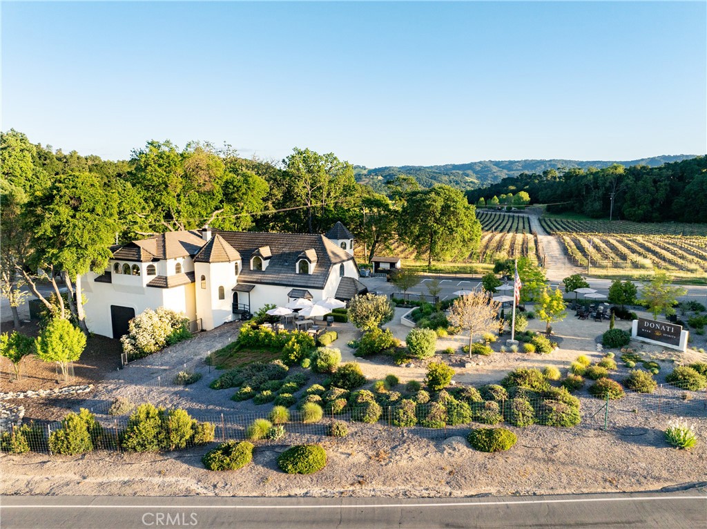 2720 Oak View