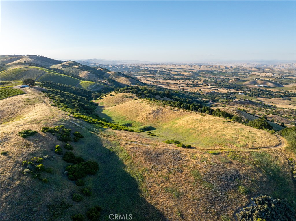 2762 Adelaida Road