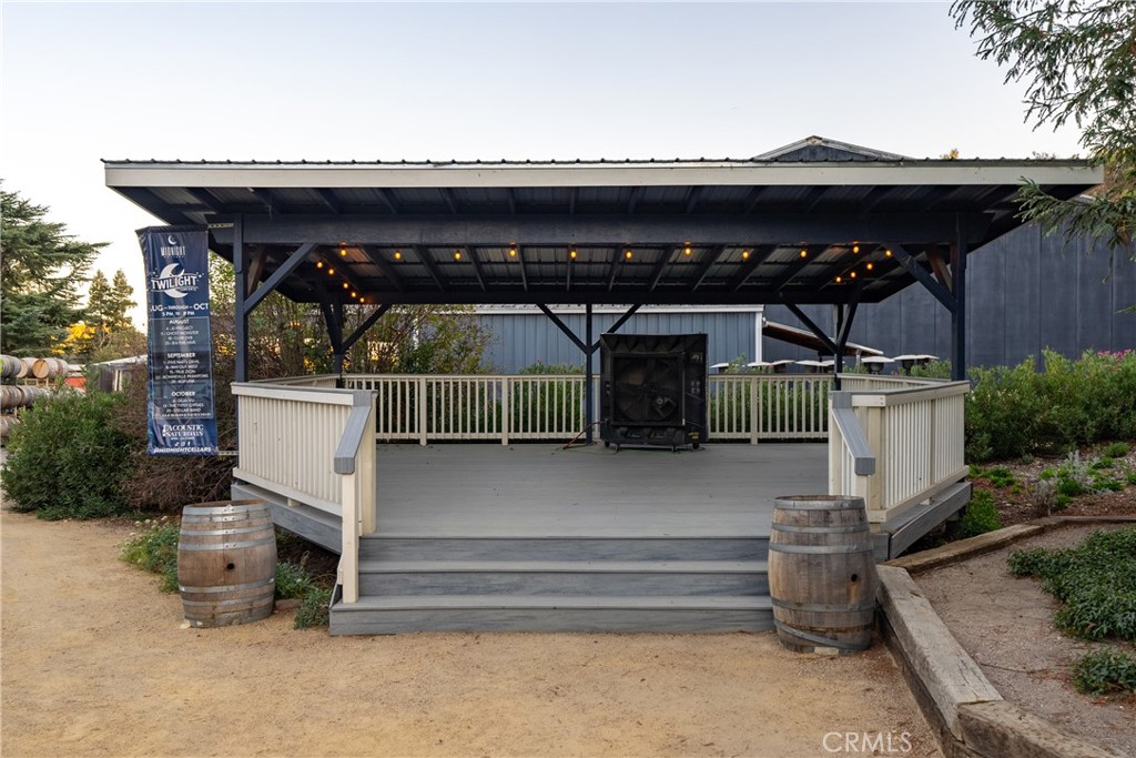 2925 Anderson Road