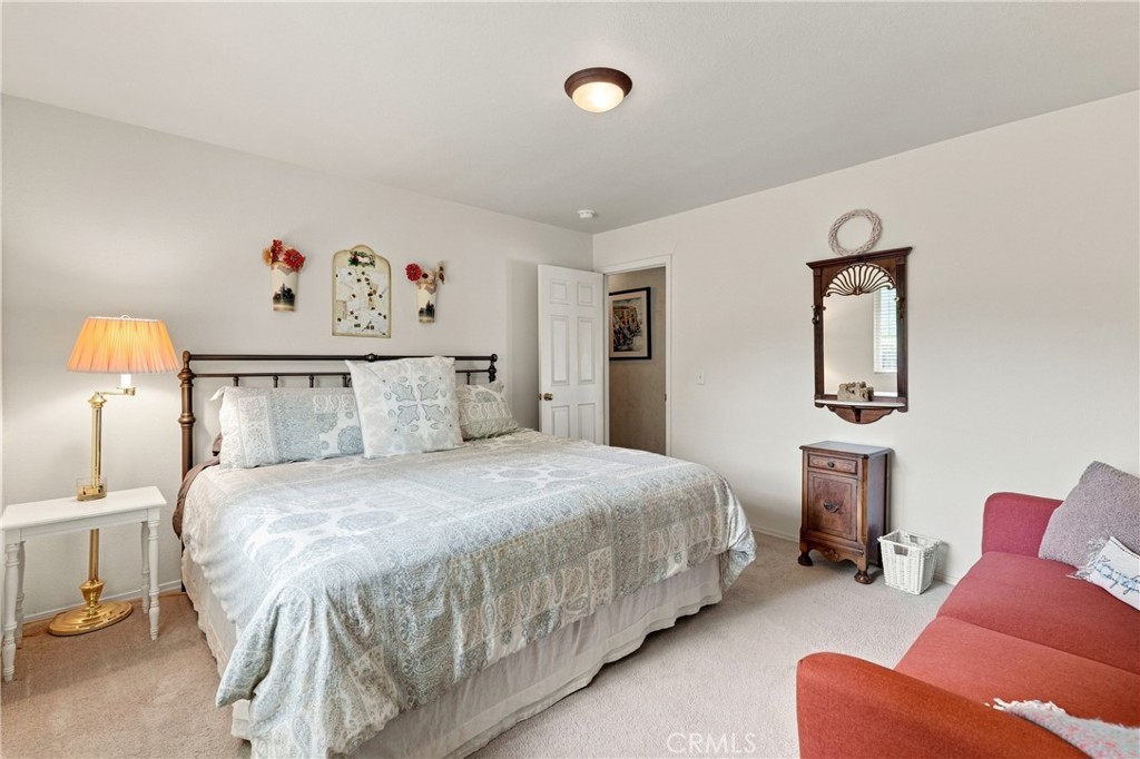 915 Santa Rita