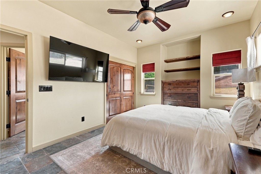 255 Narnia Road