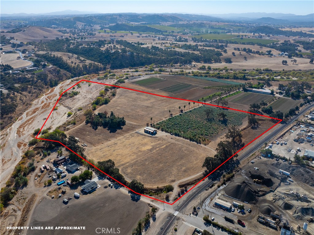 0 Volpi Ysabel Templeton Ca Us 93465 Ns26229406