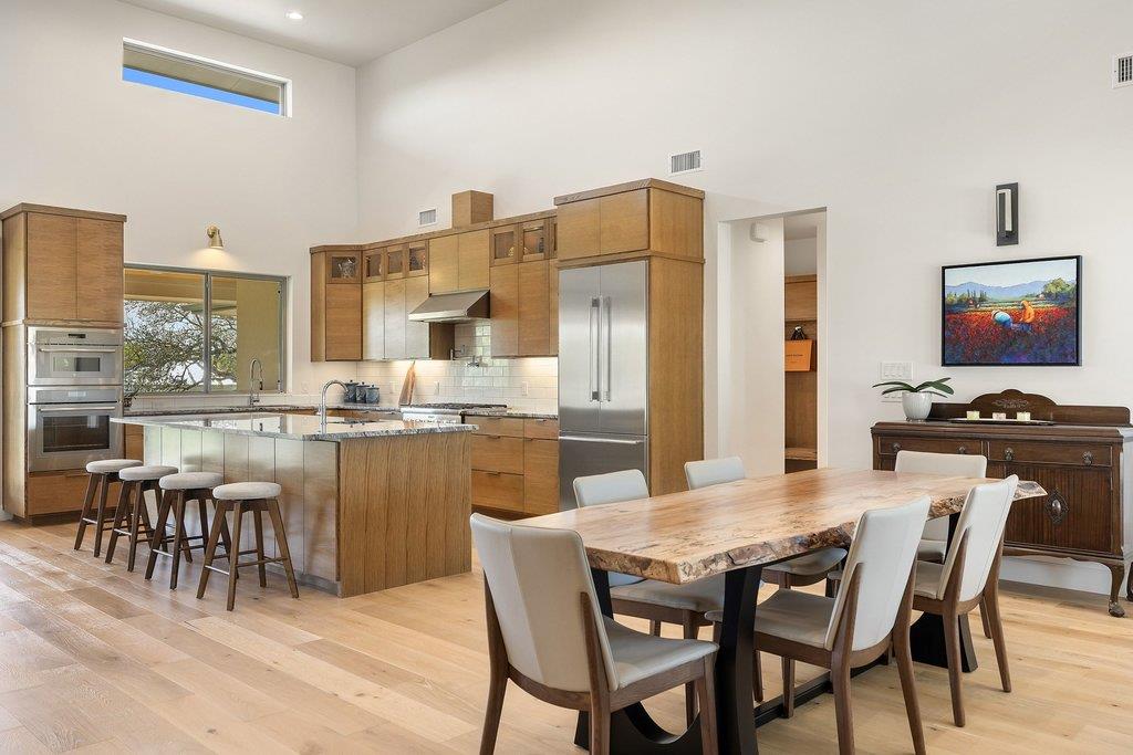 405 Spicewood Trails DR