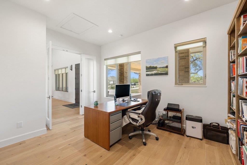 405 Spicewood Trails DR