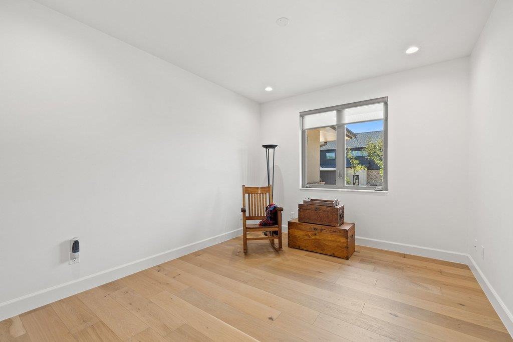 405 Spicewood Trails DR