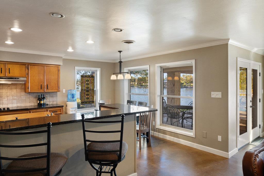 1922 Purple Sage LN