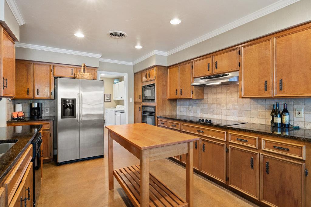 1922 Purple Sage LN