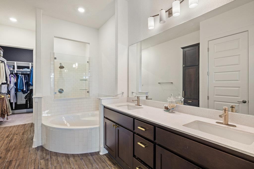 427 Cartwheel BND # 92