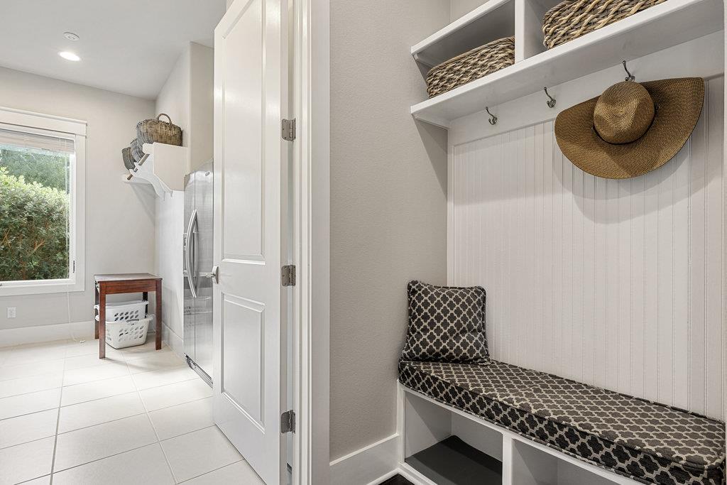 18601 Madrone Vista DR