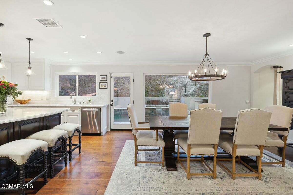 1671 Strandway Court