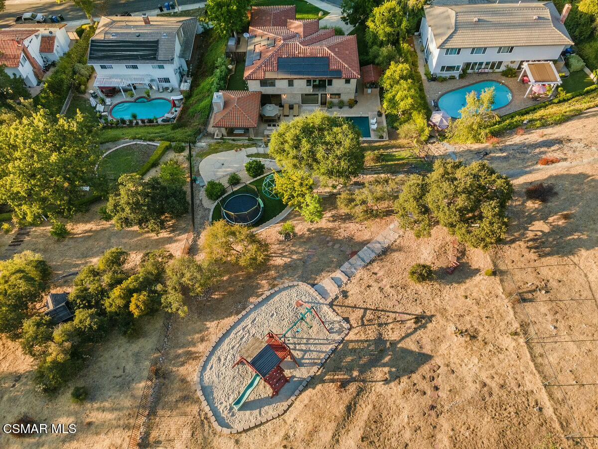 1671 Strandway Court