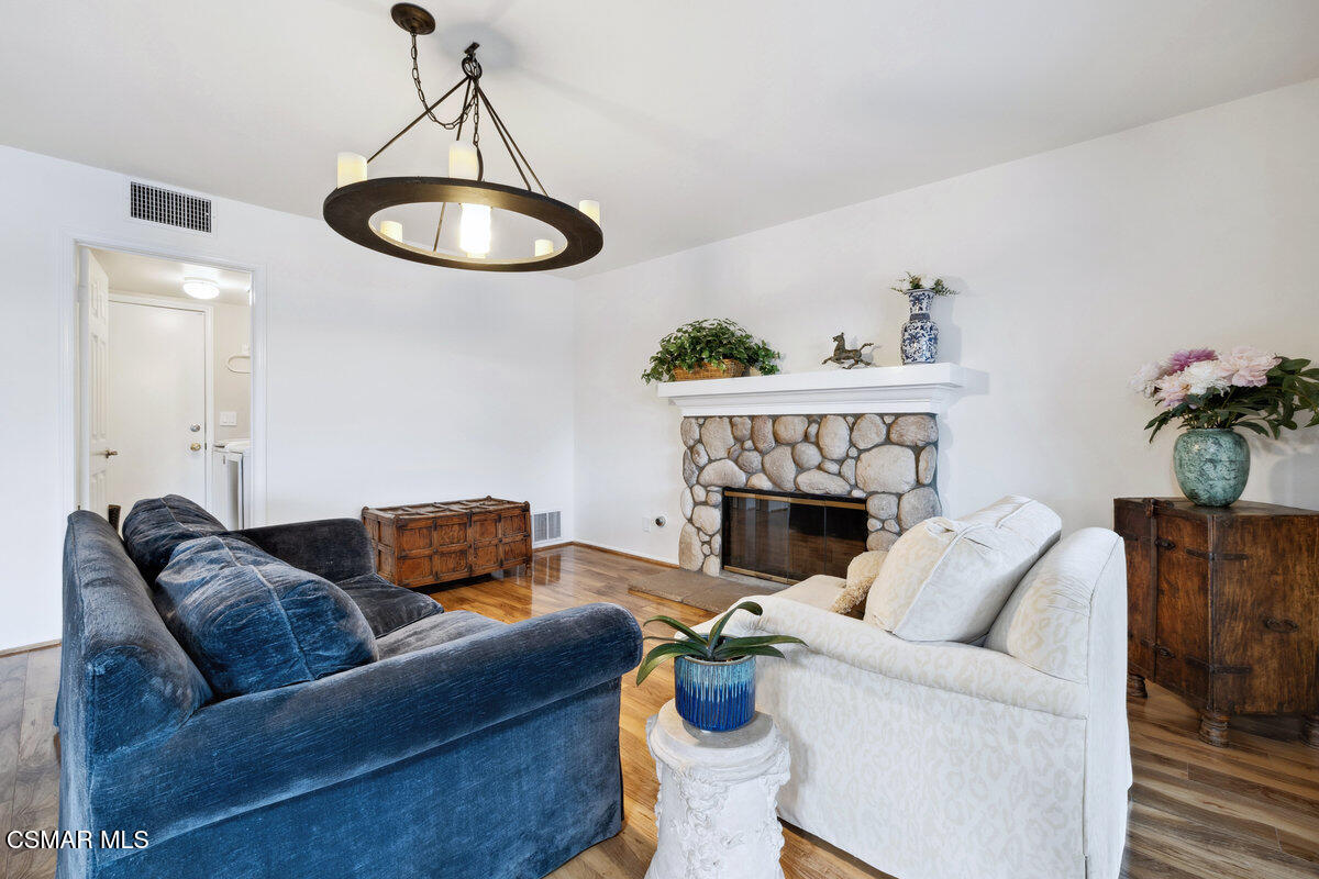 6690 Oak Springs Drive