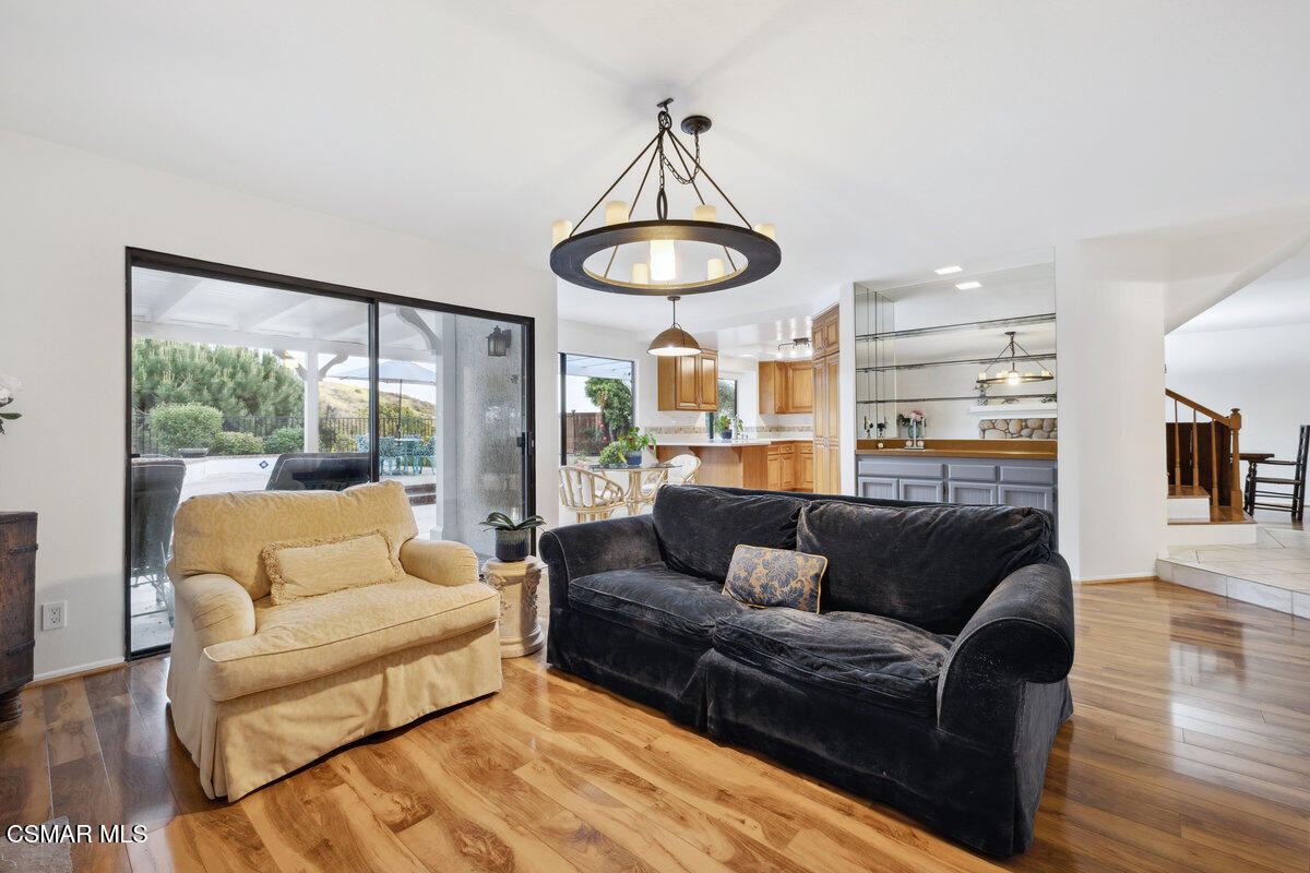 6690 Oak Springs Drive