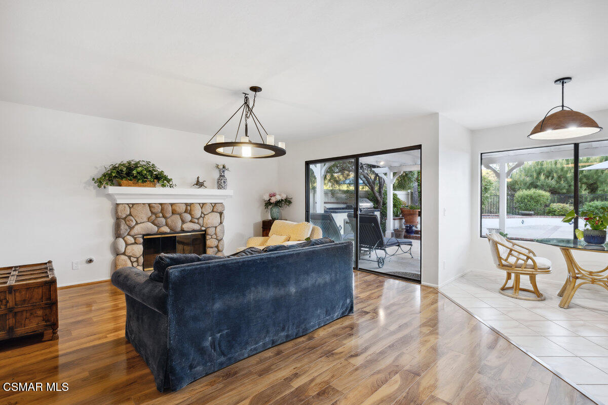 6690 Oak Springs Drive