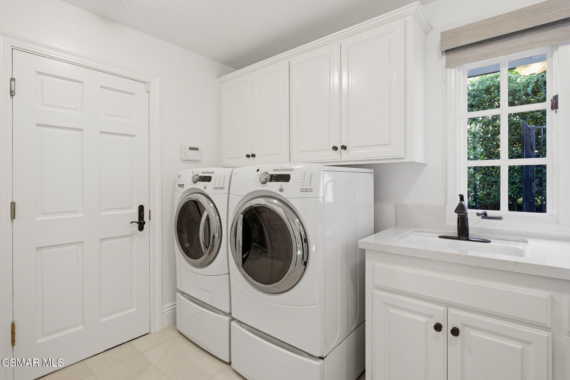 1532 Aldercreek Place