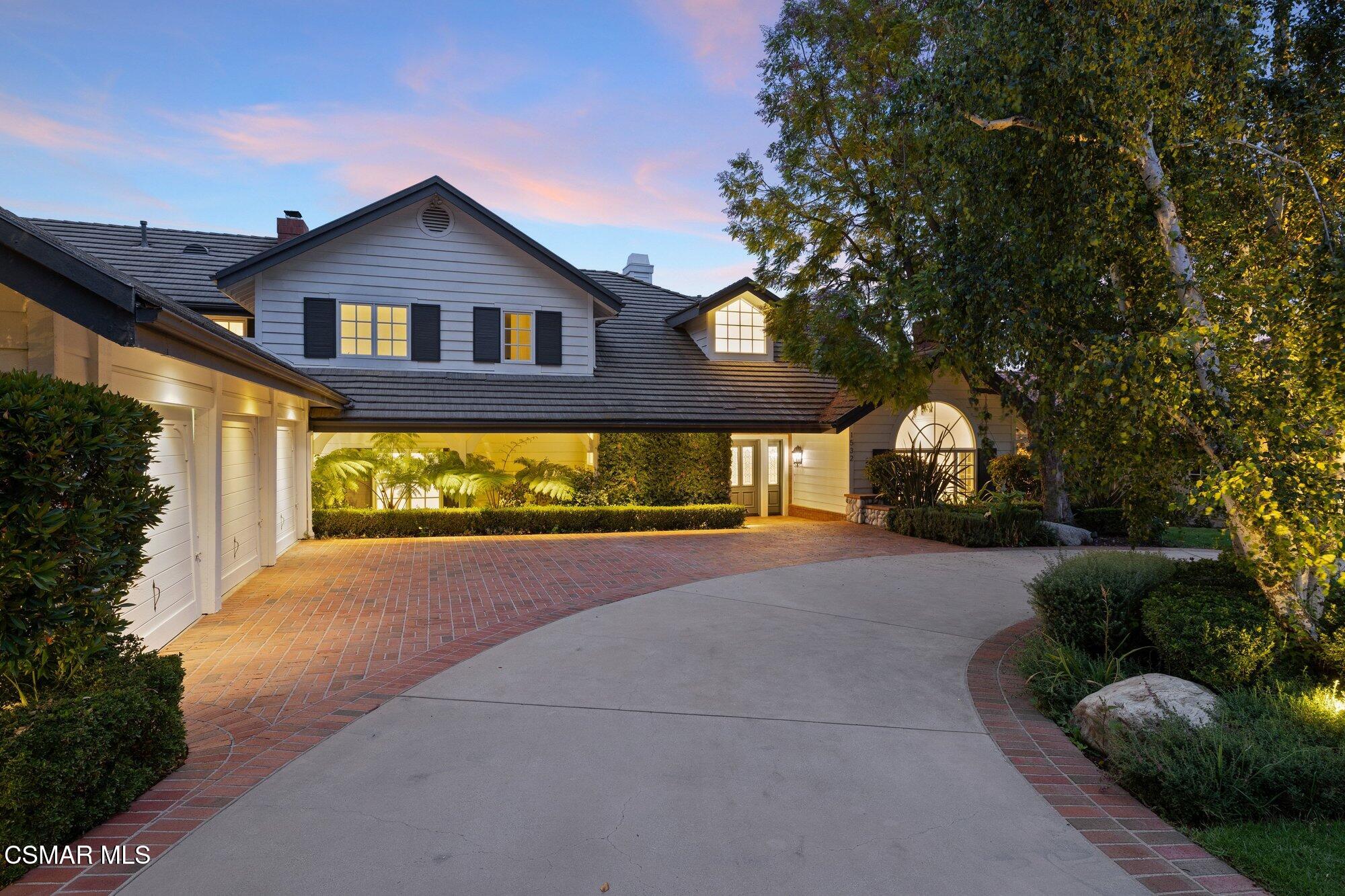 1532 Aldercreek Place